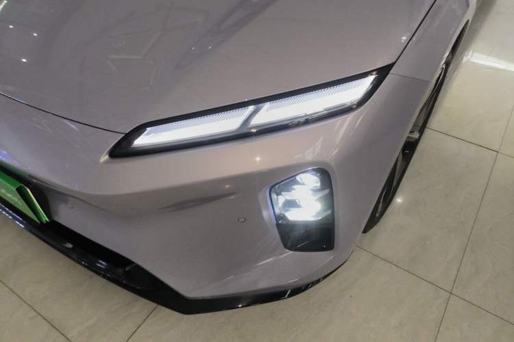 Used Nio ET5T 2025 75 kWh Touring Left Front Headlight