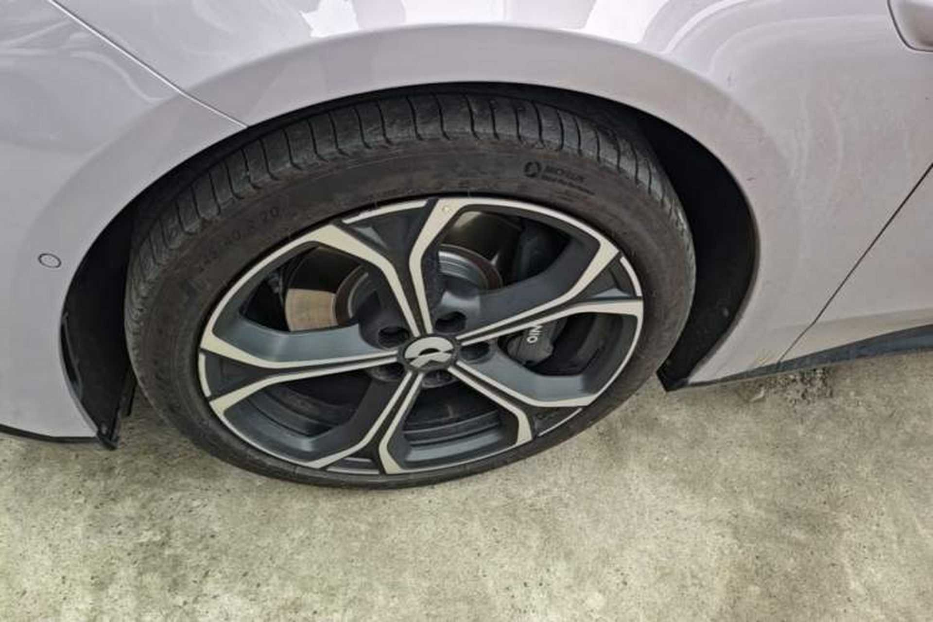 Used Nio ET5T 2025 75 kWh Touring Left Front Wheel Hub