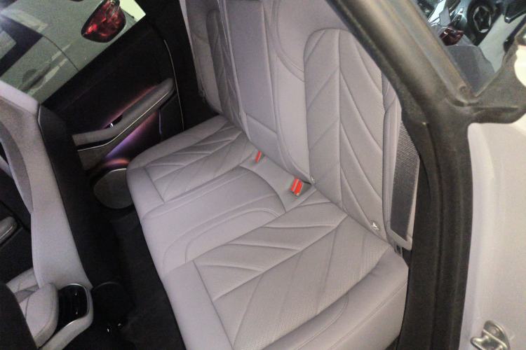 Used Nio ET5T 2025 75 kWh Touring Left Rear Seat