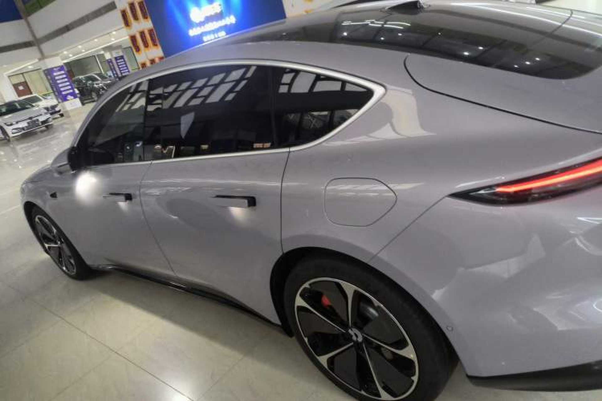 Used Nio ET5T 2025 75 kWh Touring Left Side