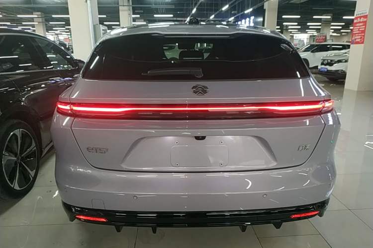 Used Nio ET5T 2025 75 kWh Touring Rear
