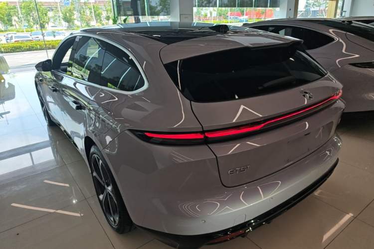 Used Nio ET5T 2025 75 kWh Touring Rear Left 45 Deg