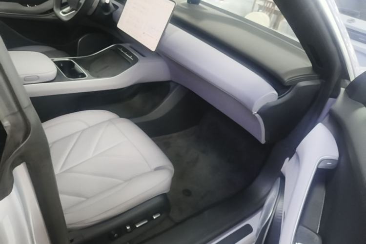 Used Nio ET5T 2025 100kWh Touring Right Front Seat