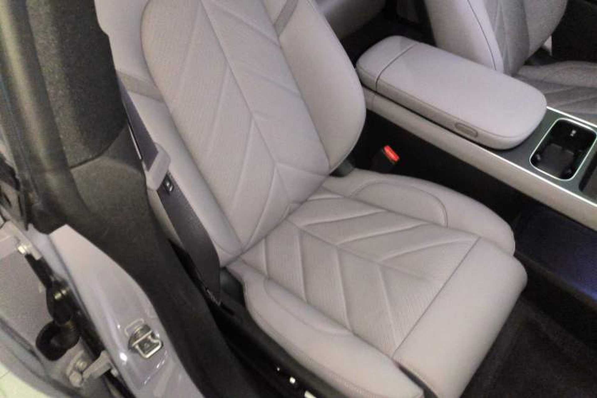 Used Nio ET5T 2025 75 kWh Touring Right Front Seat
