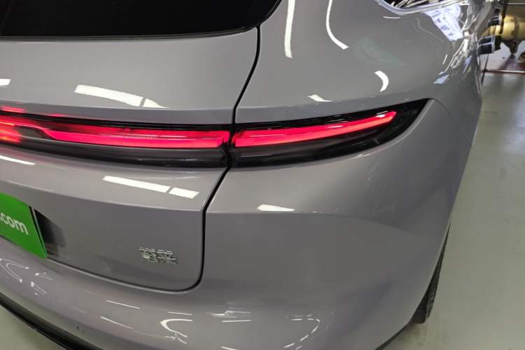 Used Nio ET5T 2025 75 kWh Touring Right Rear Taillight