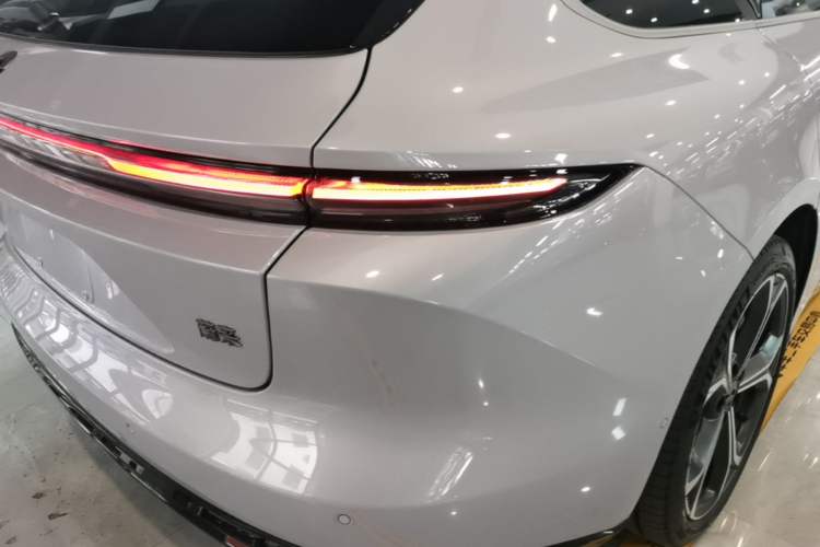 Used Nio ET5T 2025 75 kWh Touring Right Rear Taillight