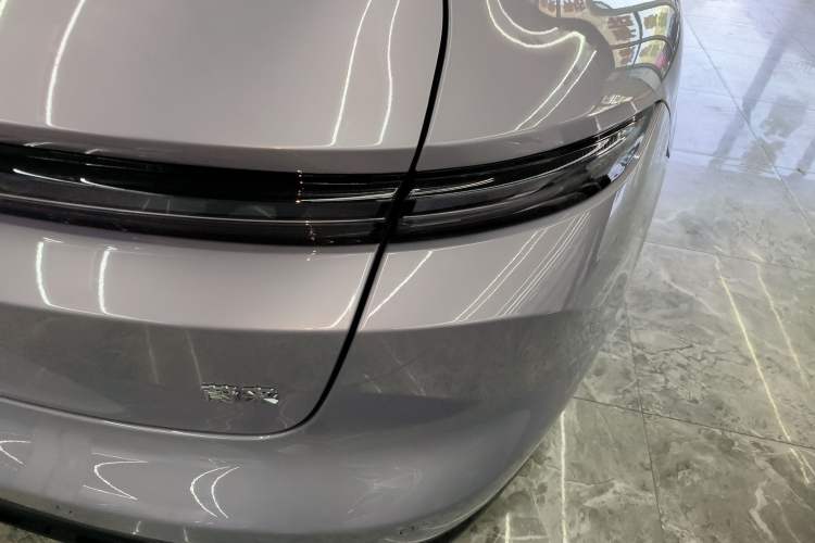 Used Nio ET5T 2025 75 kWh Touring Right Rear Taillight