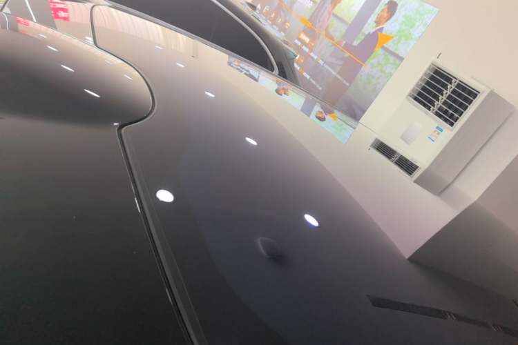 Used Nio ET5T 2025 75 kWh Touring Roof