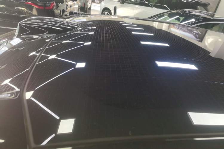 Used Nio ET5T 2025 75 kWh Touring Roof