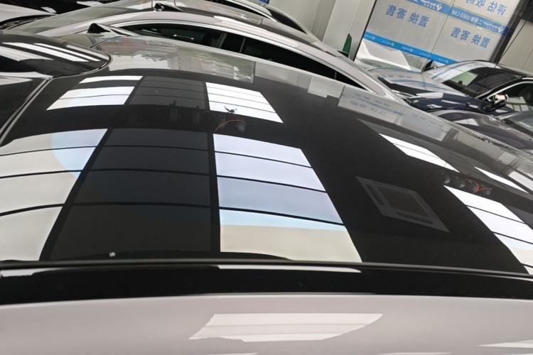 Used Nio ET5T 2025 75 kWh Touring Roof