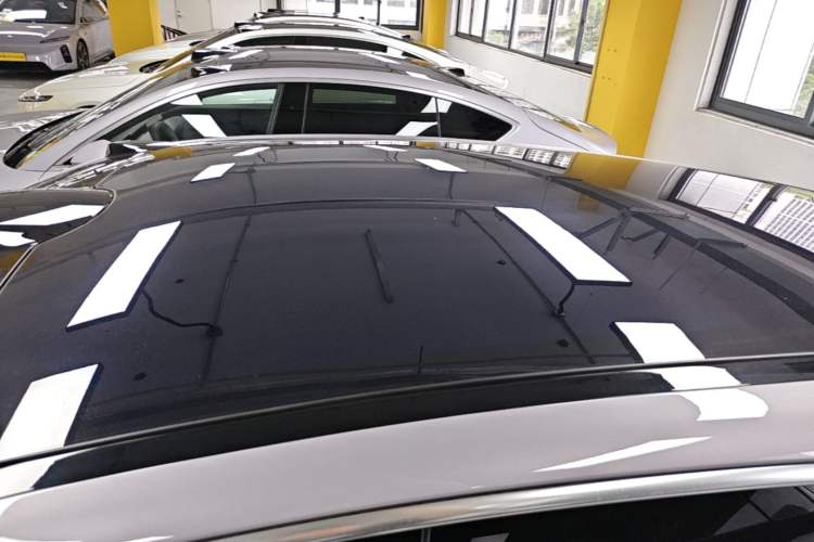 Used Nio ET5T 2025 75 kWh Touring Roof