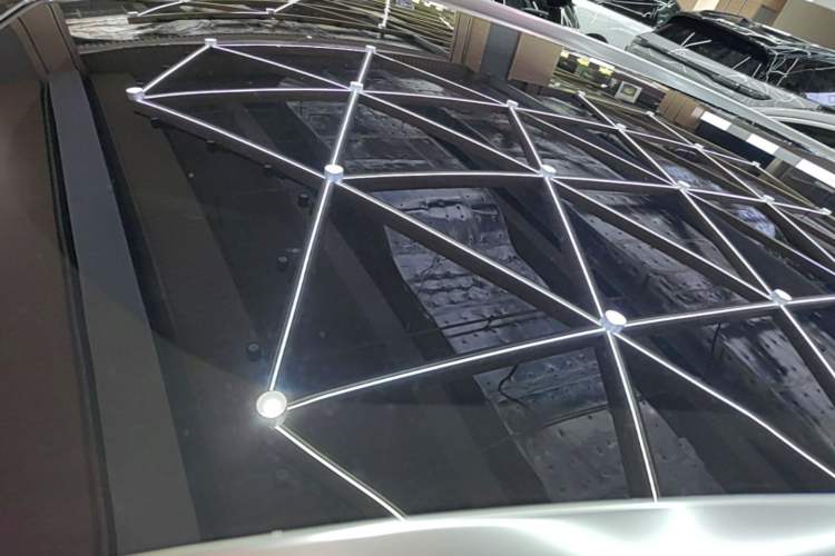 Used Nio ET5T 2025 75 kWh Touring Roof
