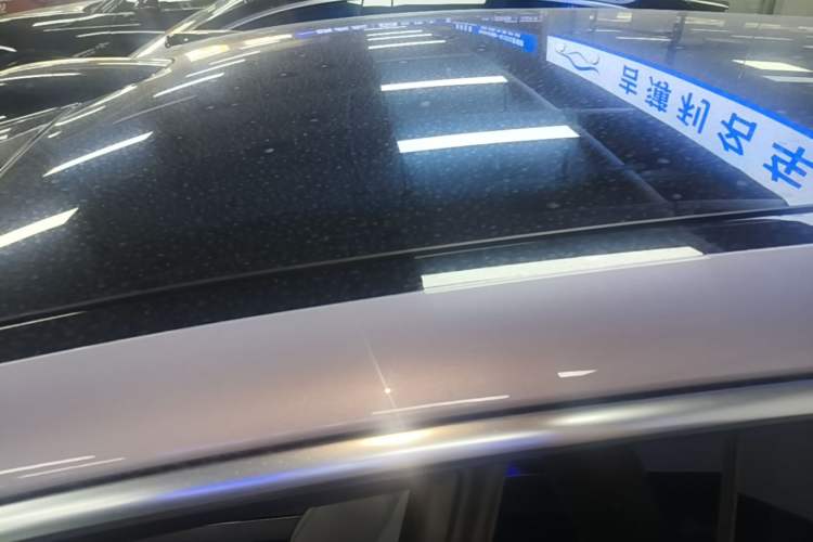Used Nio ET5T 2025 100kWh Touring Roof