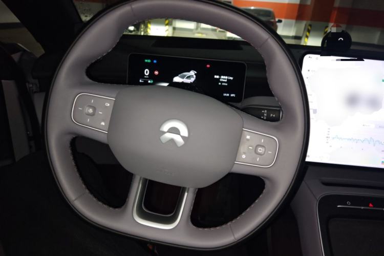 Used Nio ET5T 2025 100kWh Touring Steering Wheel
