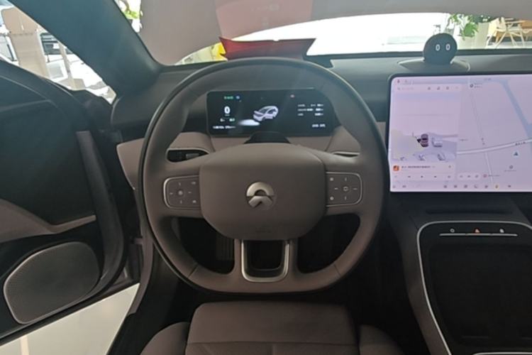 Used Nio ET5T 2025 75 kWh Touring Steering Wheel