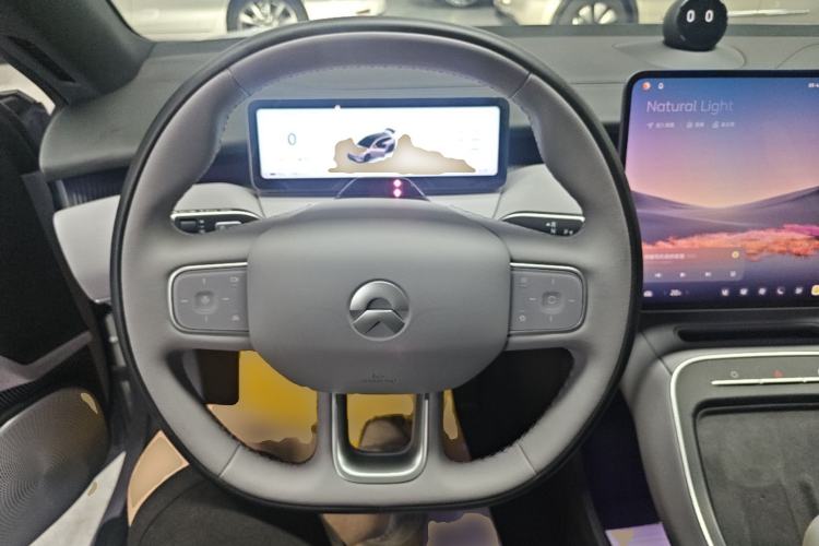 Used Nio ET5T 2025 75 kWh Touring Steering Wheel
