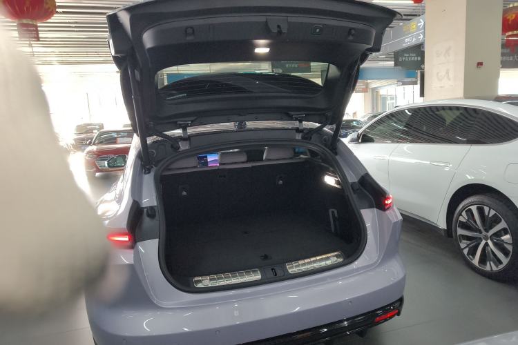 Used Nio ET5T 2025 100kWh Touring Trunk