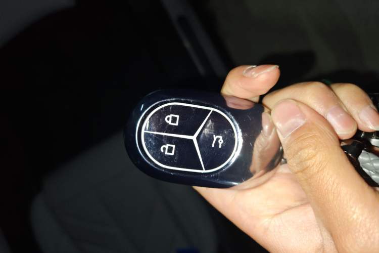 Used Nio ET5T 2025 100kWh Touring Vehicle Key