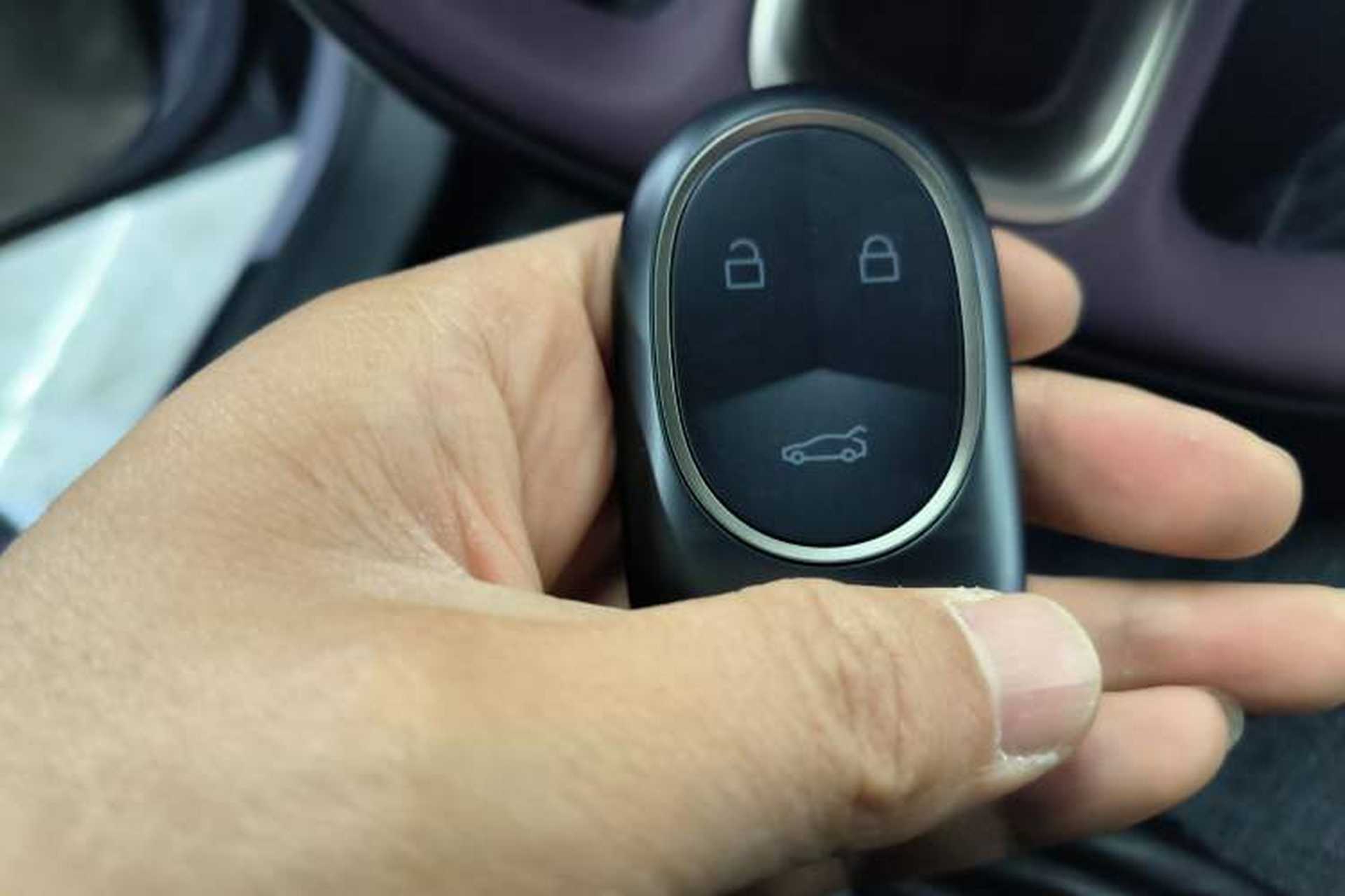 Used Nio ET5T 2025 75 kWh Touring Vehicle Key