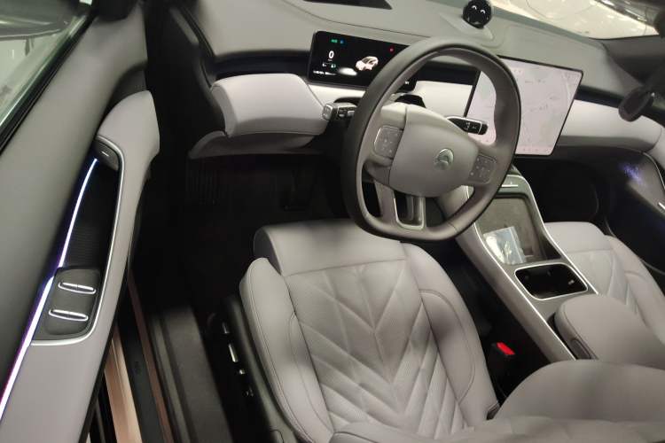 Used Nio ET5T 2025 75 kWh Touring Driver Seat