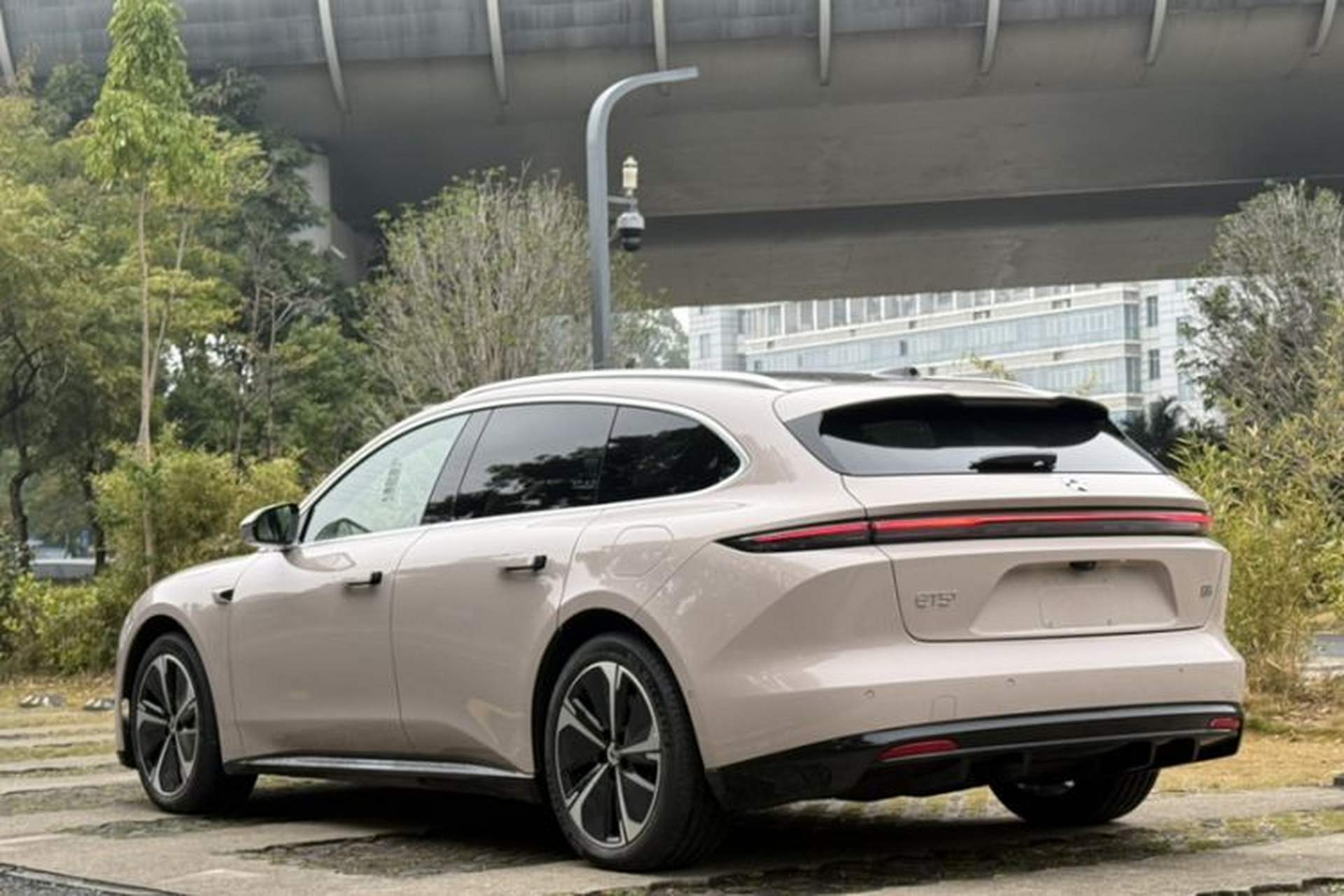 Used Nio ET5T 2025 100kWh Touring Exterior 10