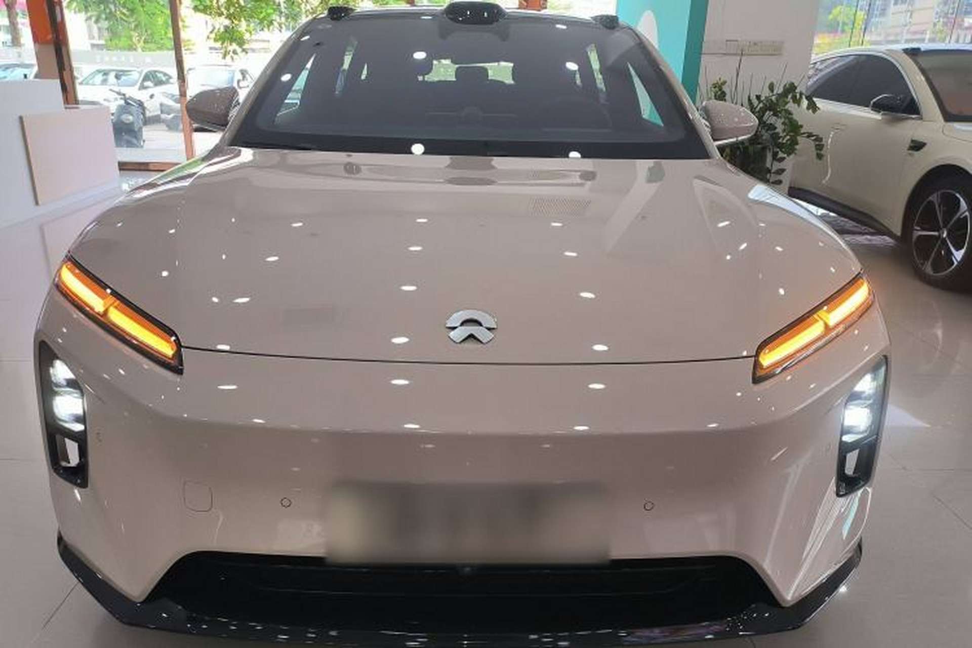 Used Nio ET5T 2025 75 kWh Touring Front