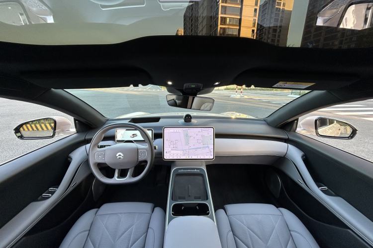 Used Nio ET5T 2025 75 kWh Touring Interior 4