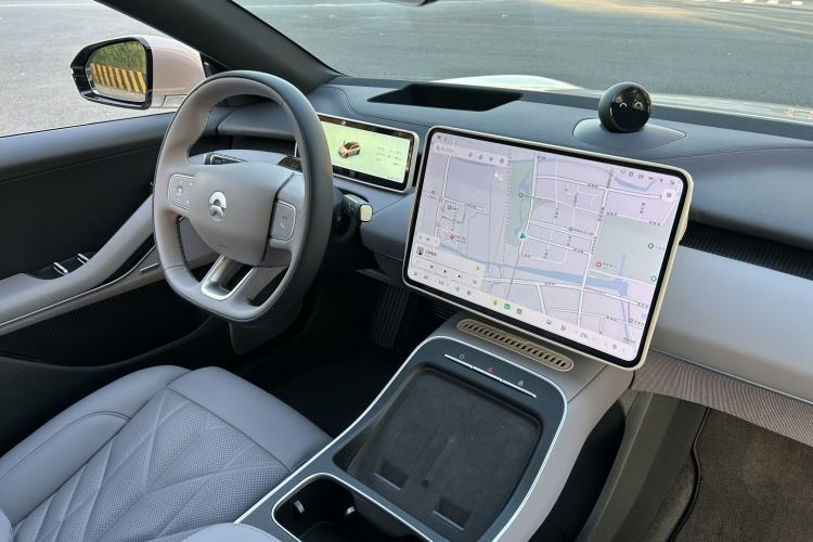 Used Nio ET5T 2025 75 kWh Touring Interior 5