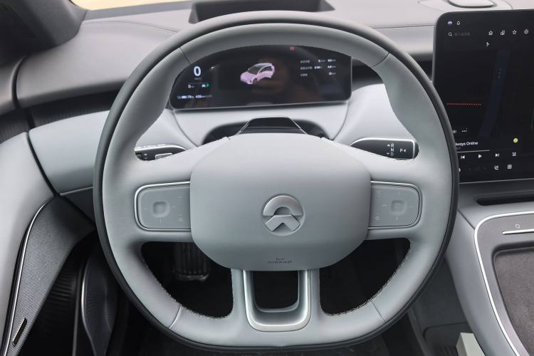 Used Nio ET5T 2025 75 kWh Touring Interior 6
