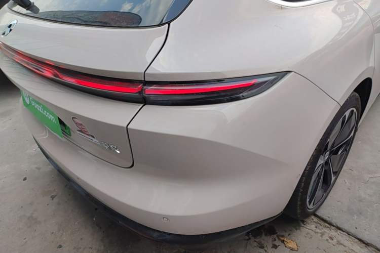 Used Nio ET5T 2025 75 kWh Touring Right Rear Taillight