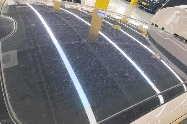 Used Nio ET5T 2025 75 kWh Touring Roof