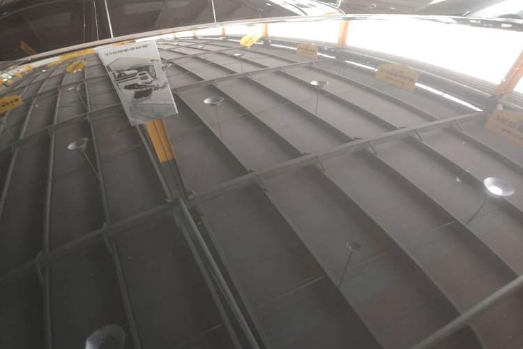 Used Nio ET5T 2025 75 kWh Touring Roof