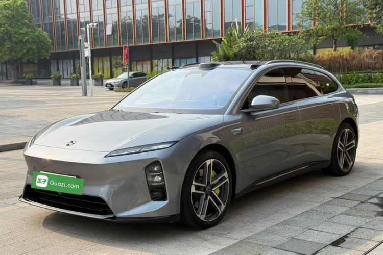 Used Nio ET5T 2025 Model Champion Commemorative Edition, 75kWh Touring Guazi used car, China used car export, Used car for sale, Used  cars, Cheapest cars for sale