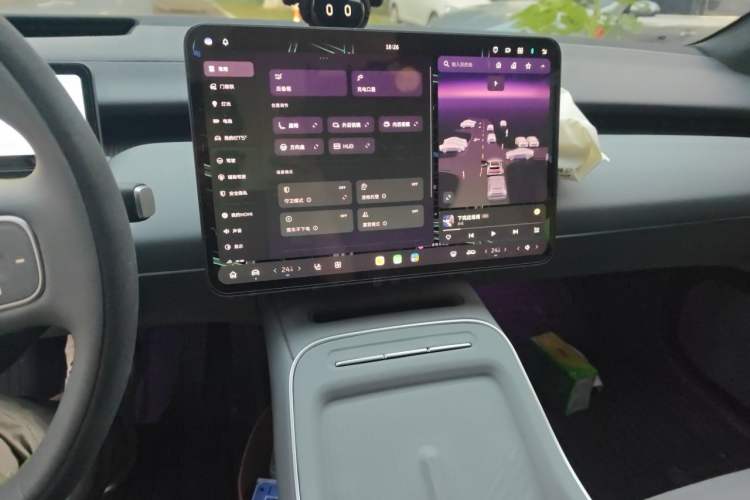 Used Nio ET5T 2025 Model Champion Commemorative Edition, 75kWh Touring Audio And AC Panel