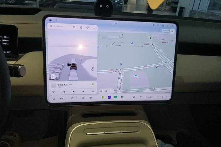 Used Nio ET5T 2025 75 kWh Touring Audio And AC Panel