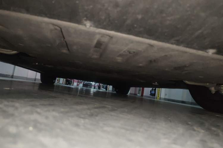 Used Nio ET5T 2025 75 kWh Touring Chassis Front