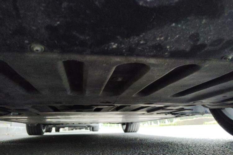 Used Nio ET5T 2025 75 kWh Touring Chassis Front