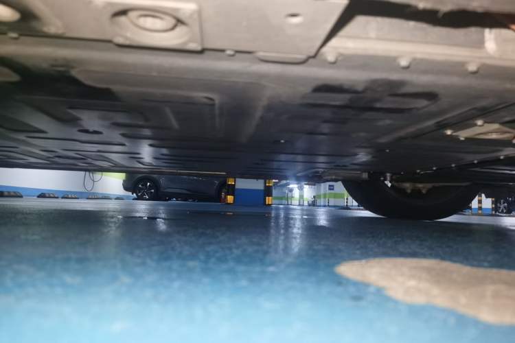 Used Nio ET5T 2025 100kWh Touring Chassis Front Right