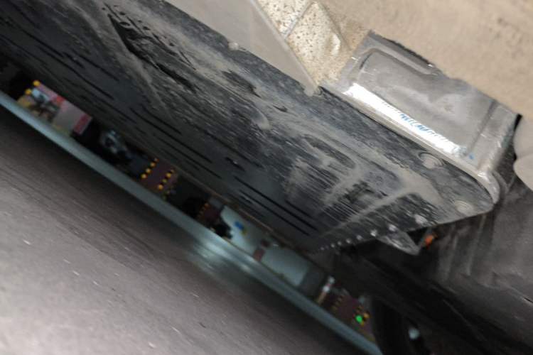 Used Nio ET5T 2025 75 kWh Touring Chassis Rear Left