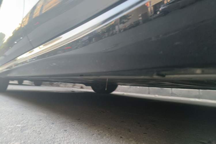 Used Nio ET5T 2025 75 kWh Touring Chassis Rear Left