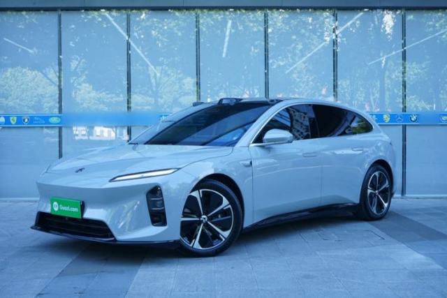 Used Nio ET5T 2025 75 kWh Touring