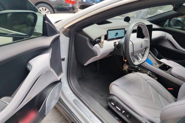 Used Nio ET5T 2025 75 kWh Touring Driver Seat