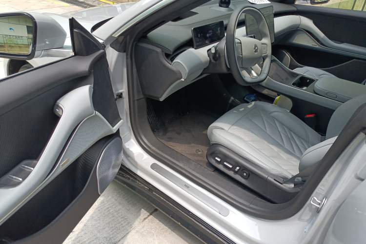 Used Nio ET5T 2025 100kWh Touring Driver Seat