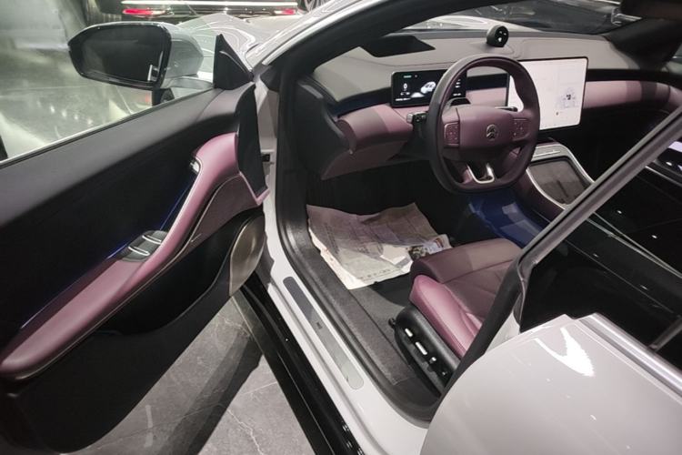 Used Nio ET5T 2025 75 kWh Touring Driver Seat