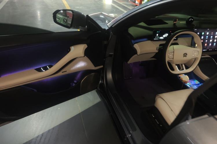 Used Nio ET5T 2025 75 kWh Touring Driver Seat