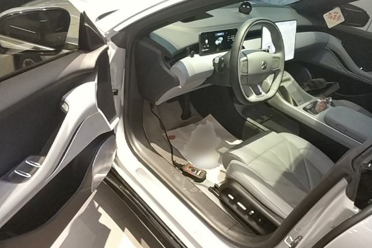 Used Nio ET5T 2025 75 kWh Touring Driver Seat