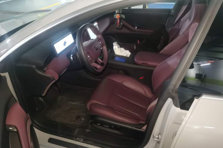 Used Nio ET5T 2025 100kWh Touring Driver Seat