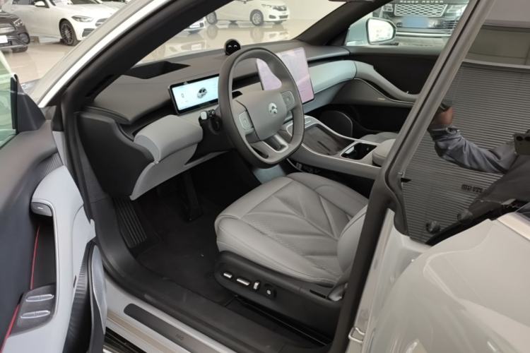 Used Nio ET5T 2025 75 kWh Touring Driver Seat