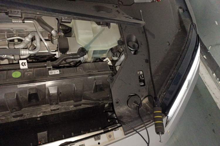 Used Nio ET5T 2025 75 kWh Touring Engine Bay Left