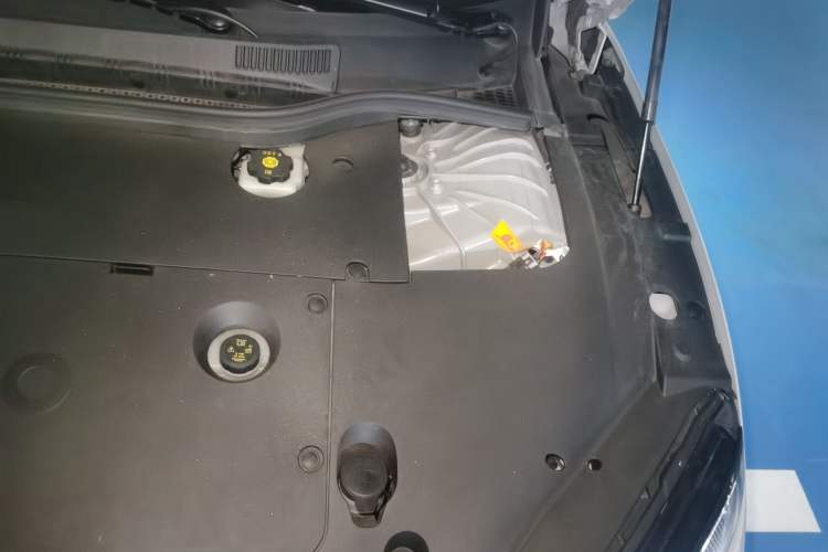 Used Nio ET5T 2025 100kWh Touring Engine Bay Left